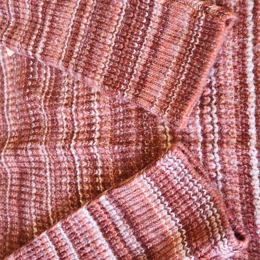 NWT a.n.a Women's Rusty Colored Multi Striped Sweater Size Medium - Picture 5 of 8